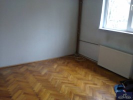 apartament-2-camere-confort-1-decomandat-in-ploiesti-zona-vest-3